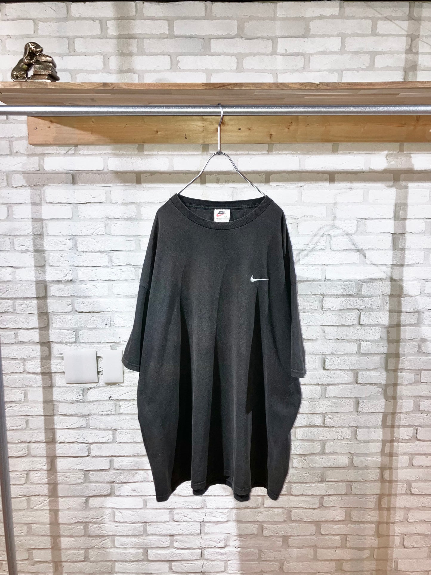 "NIKE" Old Oversized Embroidery Tee