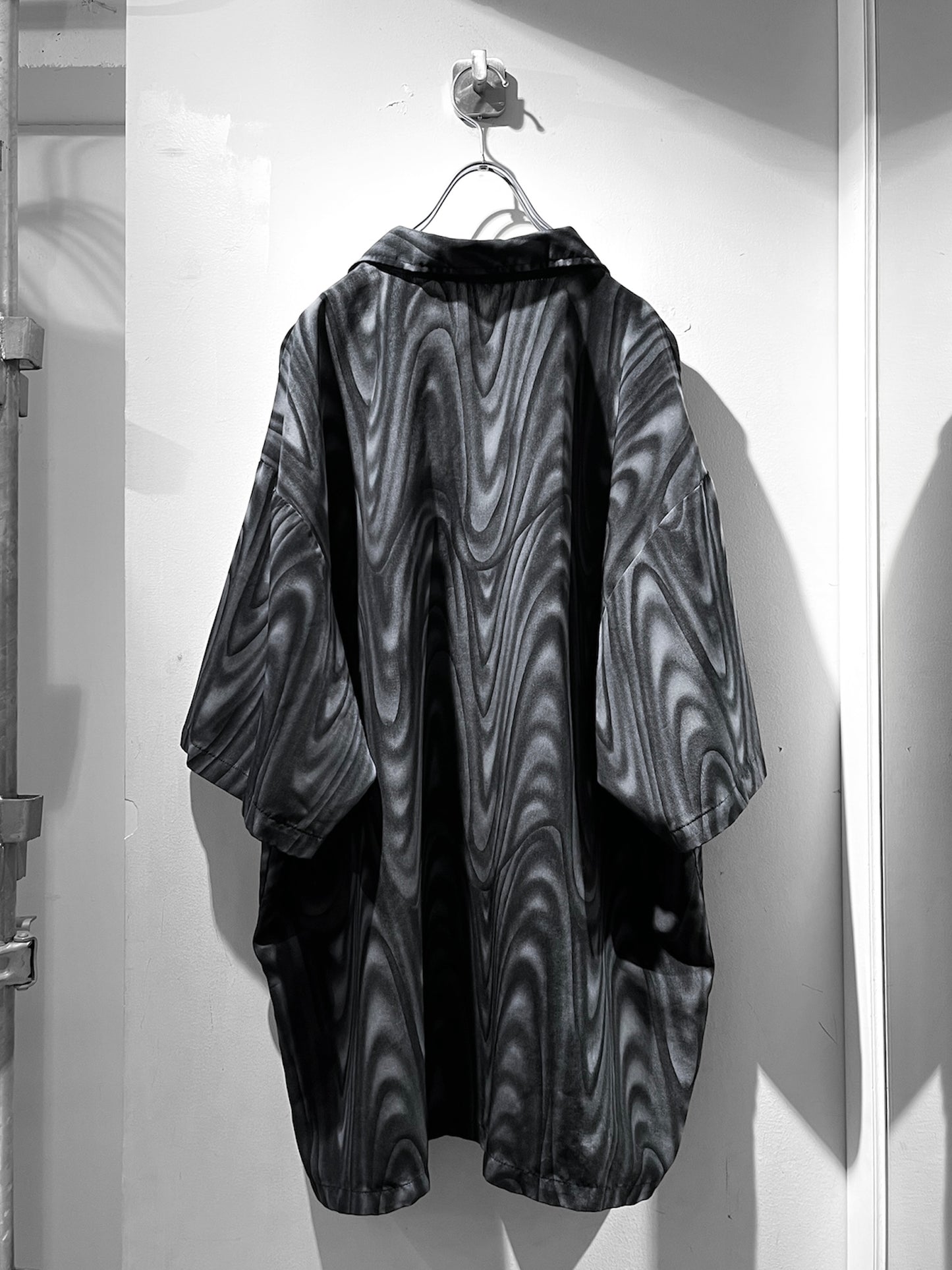 Wave graphic shirt S/S