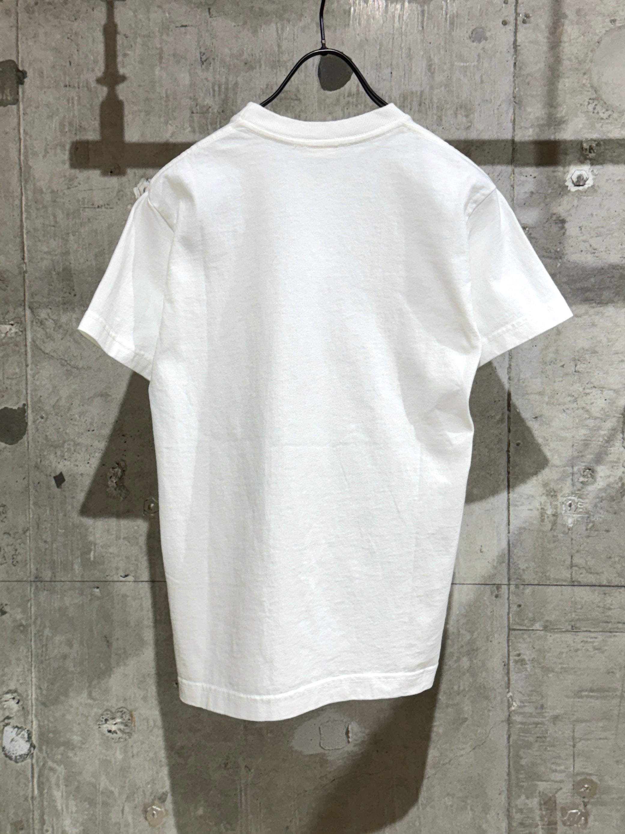 XI[sai] AQUI Tee – BUSINESS AS USUAL