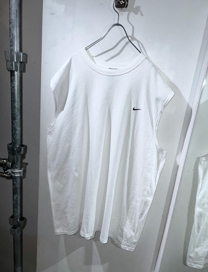 00s Nike Oversized Sleeveless Shirt
