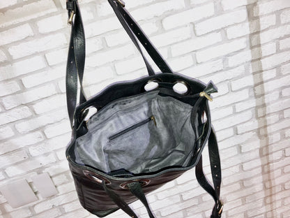 00s Design Leather Bag