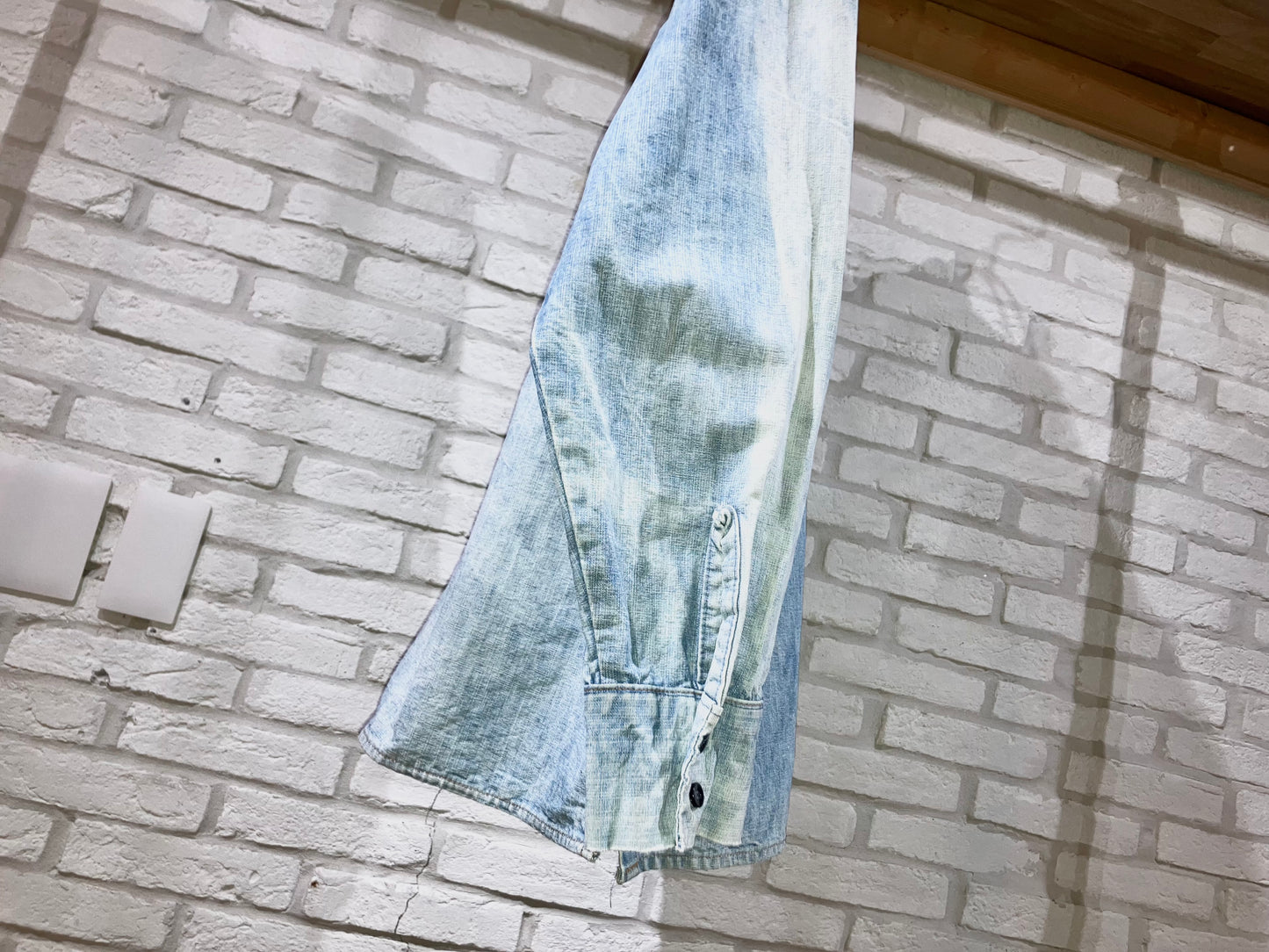 "Levi's" Vintage Chambray Shirt JKT