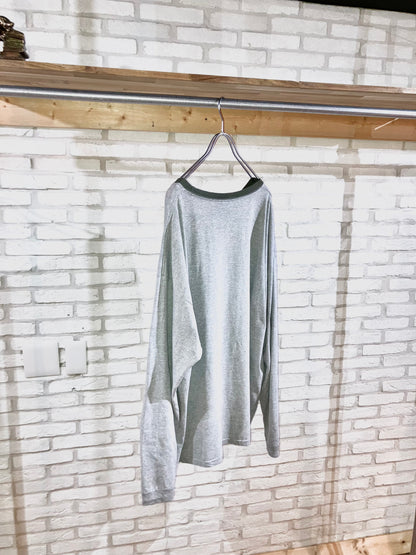 "NIKE" 00s Oversized Design LS Tee