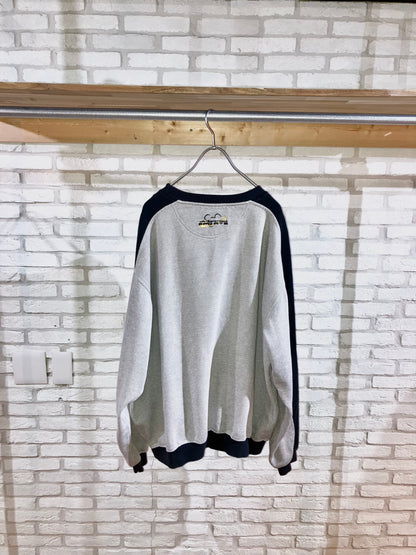 "Disney" 00s Design Sweat