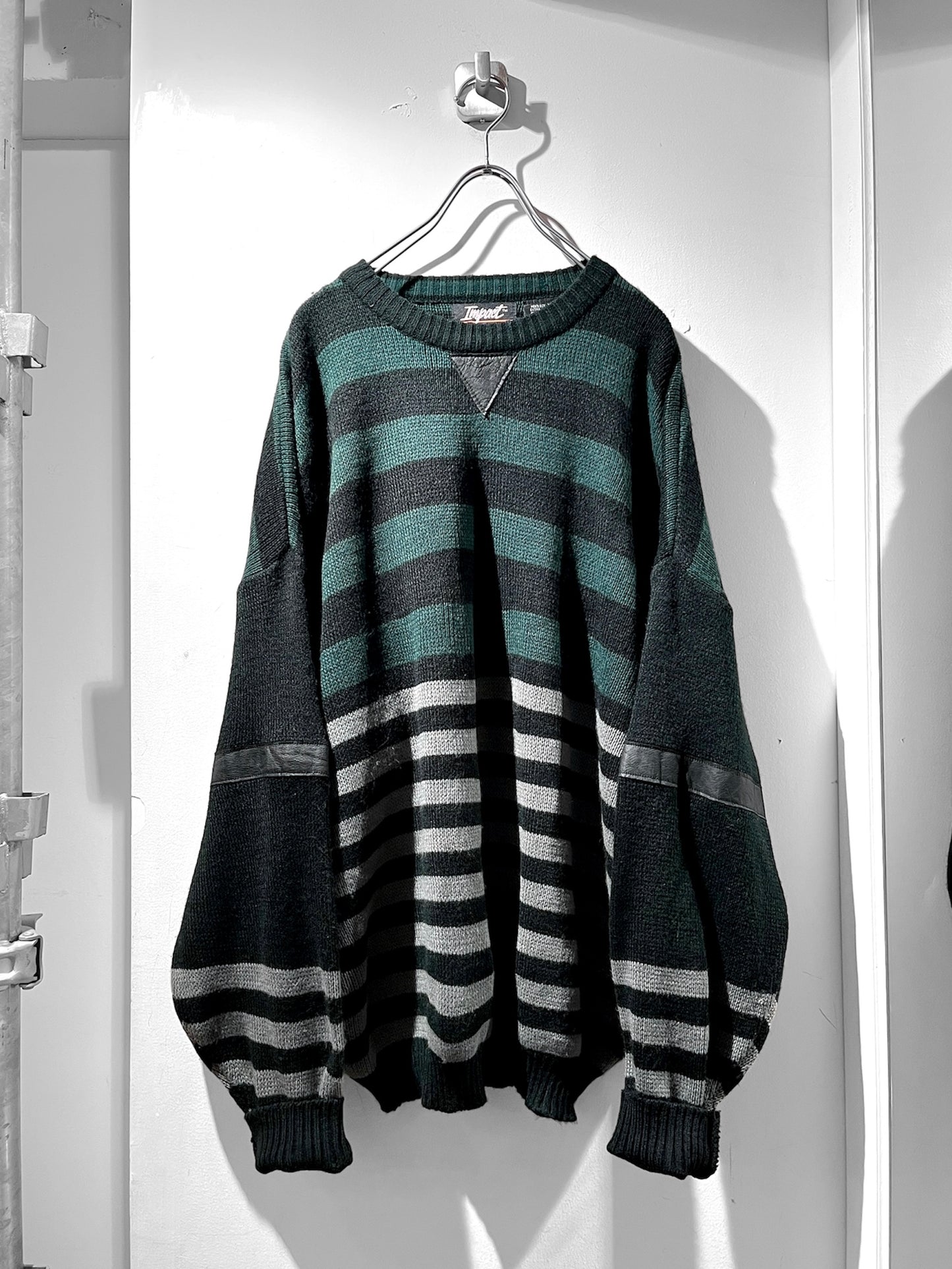 Mulch border leather patch sweater