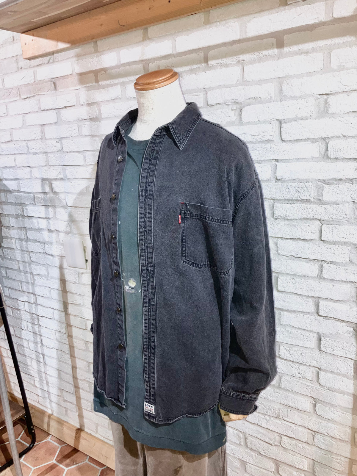 "Levi's" Old Design Shirt
