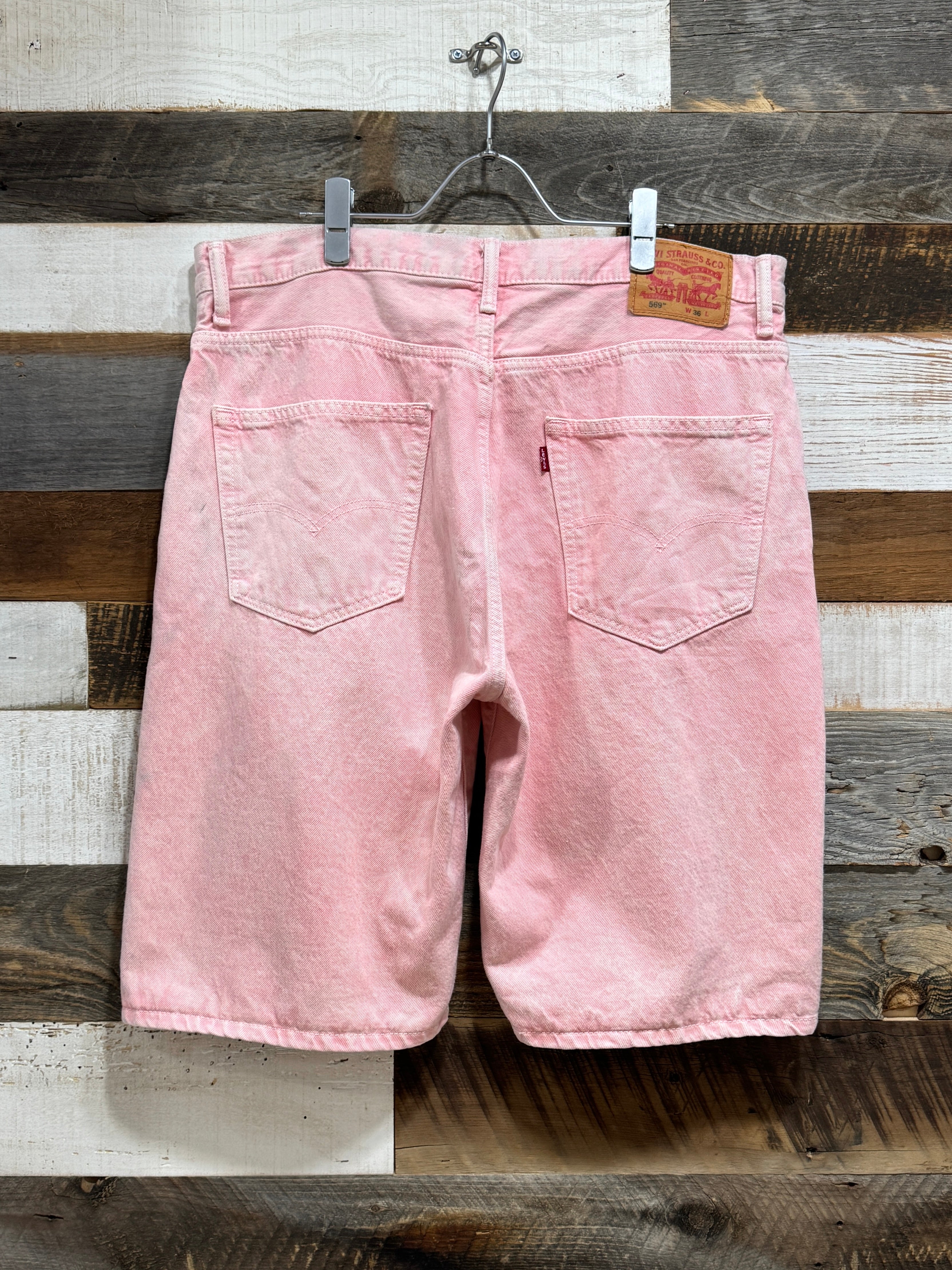 Levi's 569 Pink Denim Shorts – BUSINESS AS USUAL