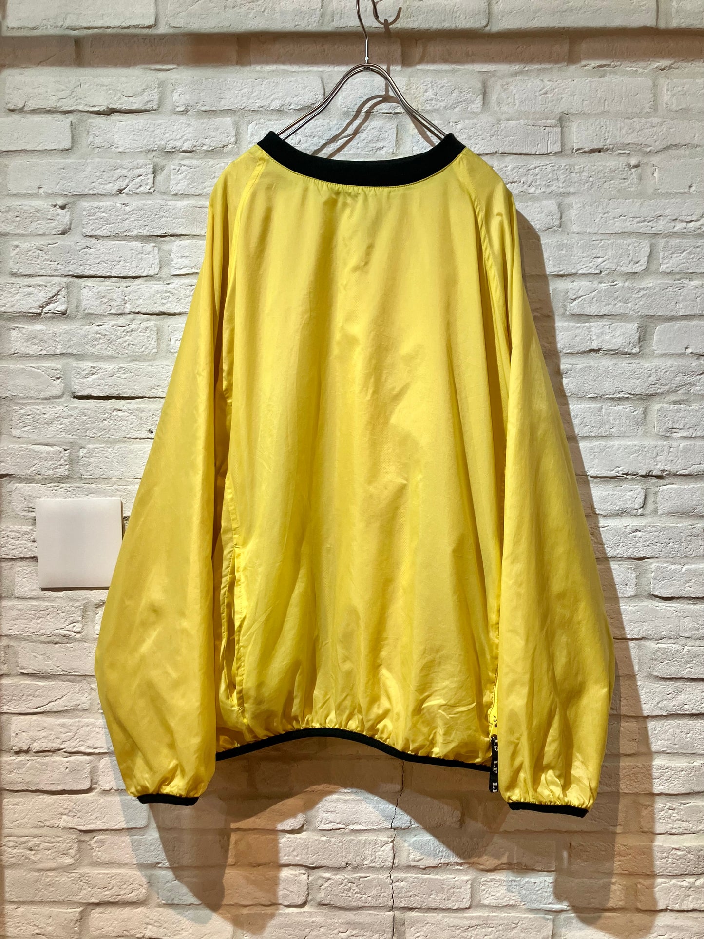Old Oversized Nylon Design Pollover Tops