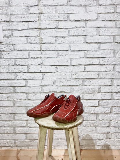 Old Design Leather Shoes
