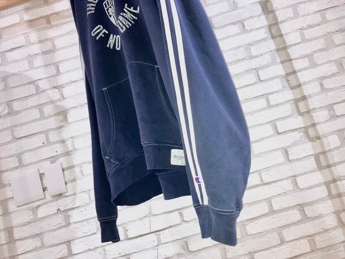 "Champion" 00s Design Hoodie