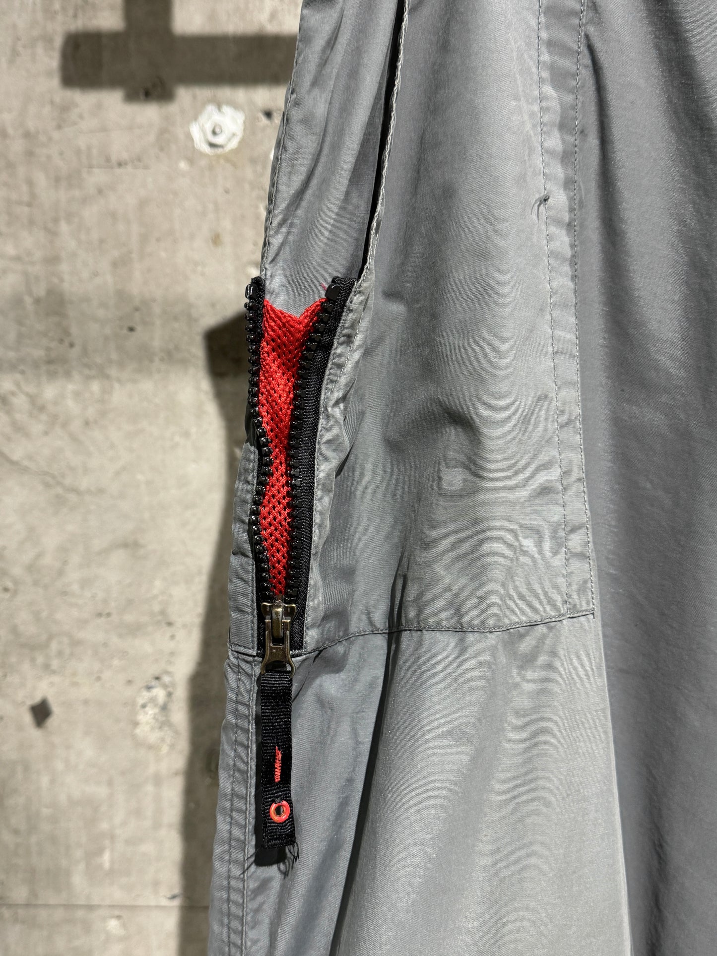 00s Vintage Grey Zip-off Cargos