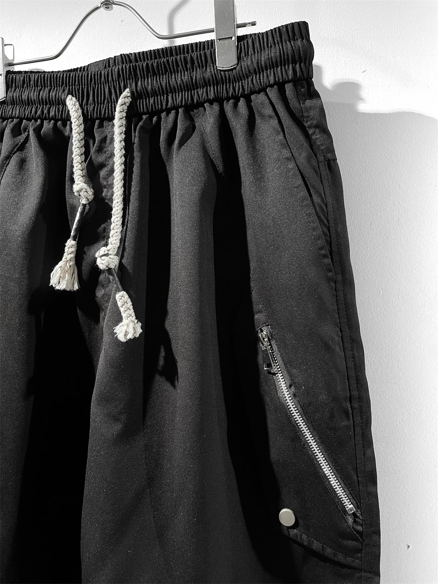 00s Flap & Zip Design Wide Shorts