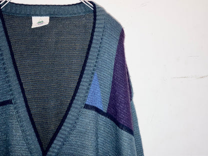 Old Design Knit Cardigan