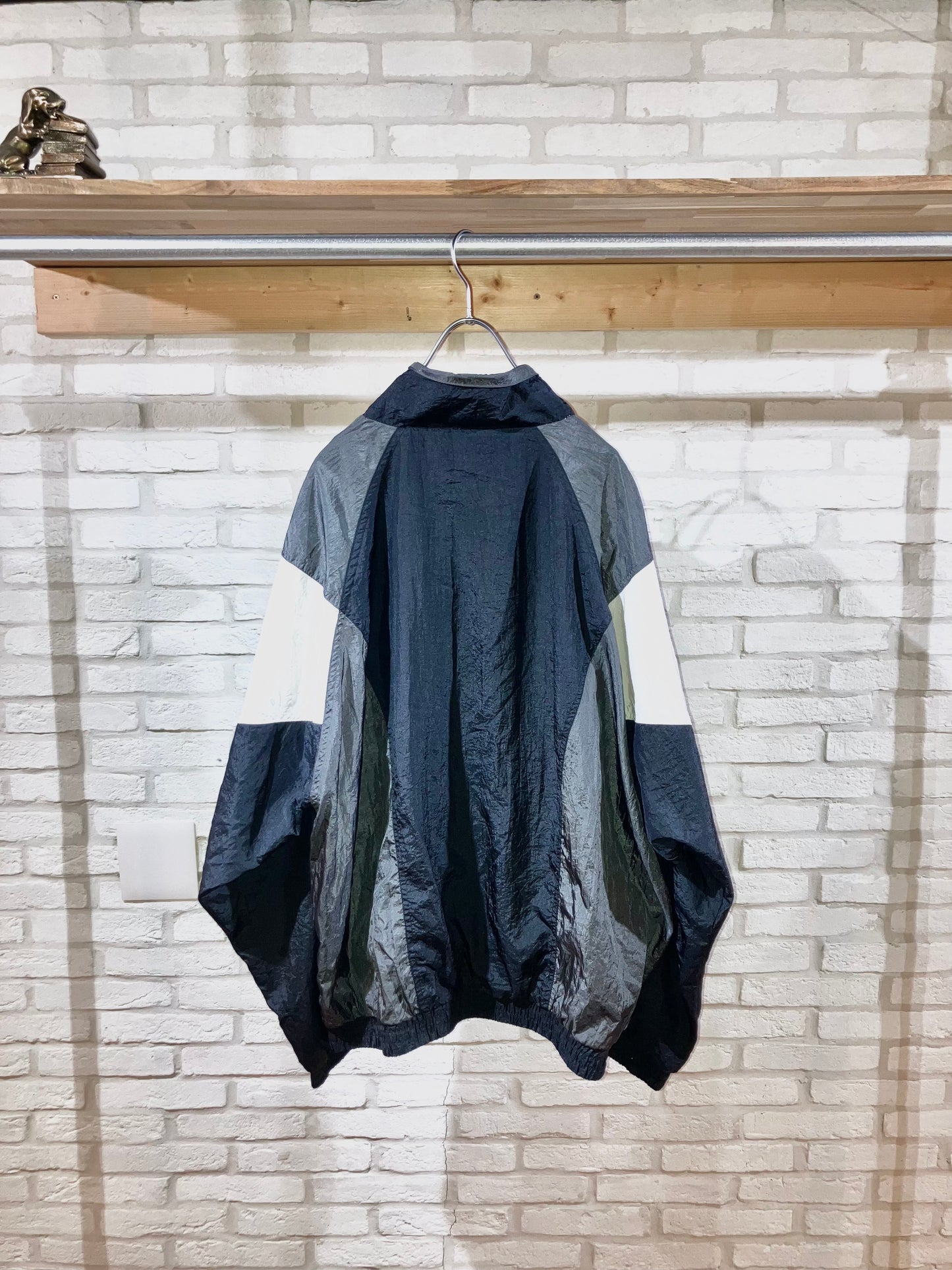 Old Design Nylon JKT