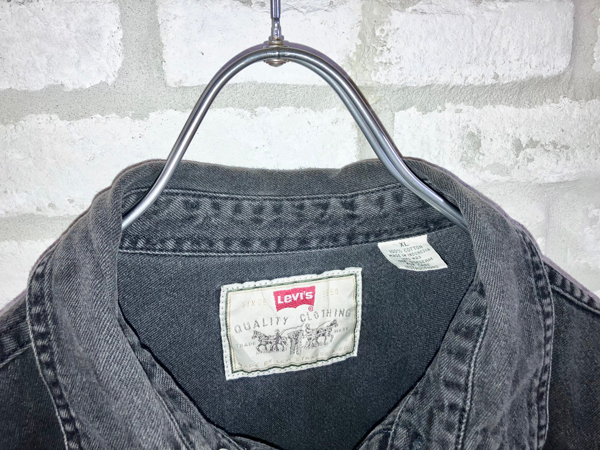 "Levi's" Old Design Shirt