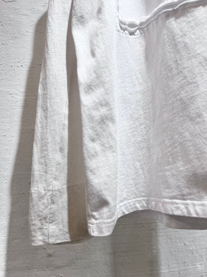 REMAKEBYK CUT OUT L/S TEE