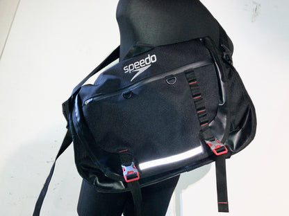 "speedo" 00s Big Sized Messenger Bag