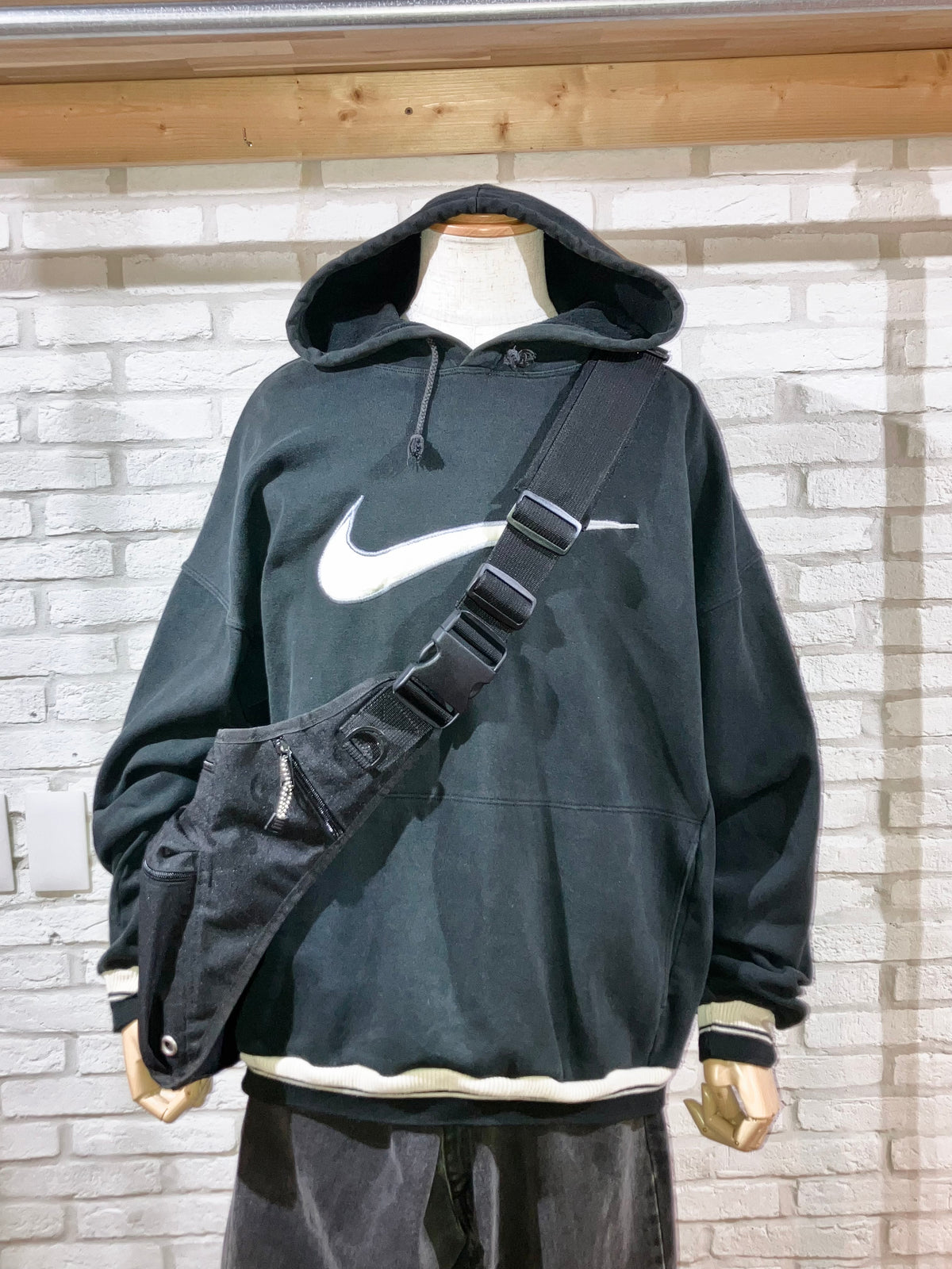 "NIKE" Old Design Hoodie