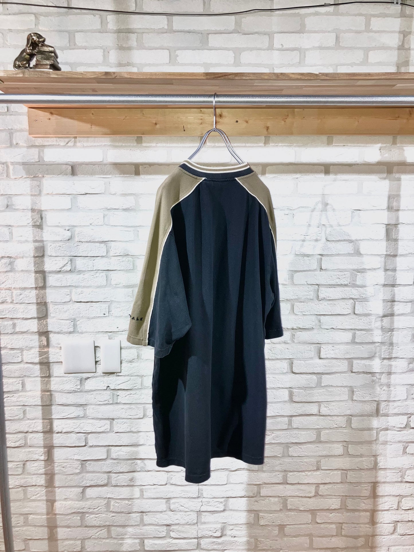 "AIRWALK" Old Design Half Zip Tops