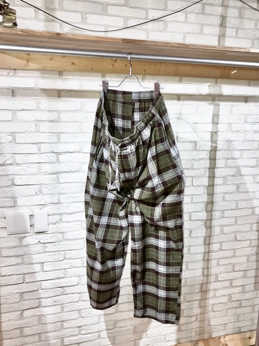 Old Check EZ Pants
