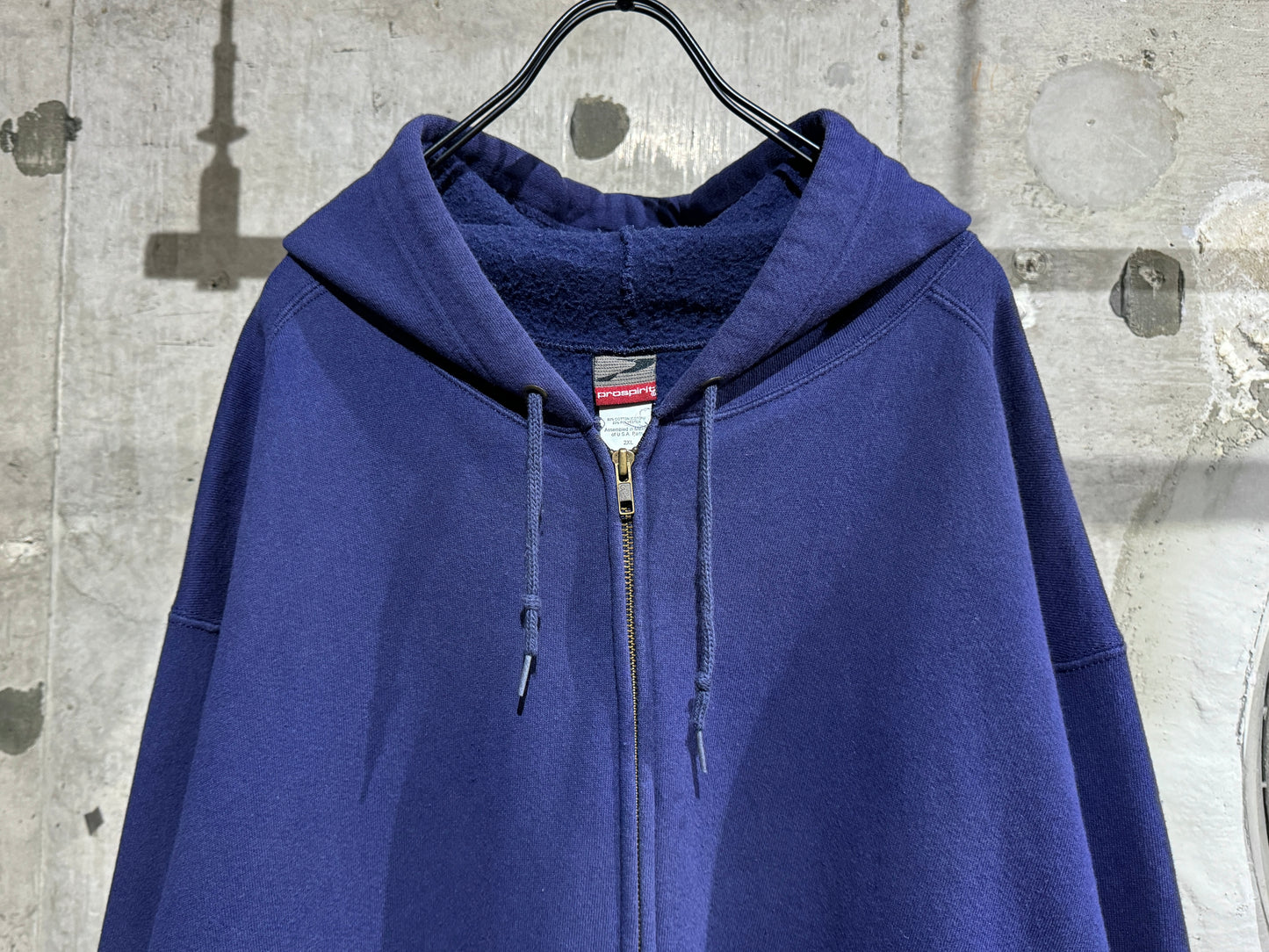 Vintage zip up hoodie