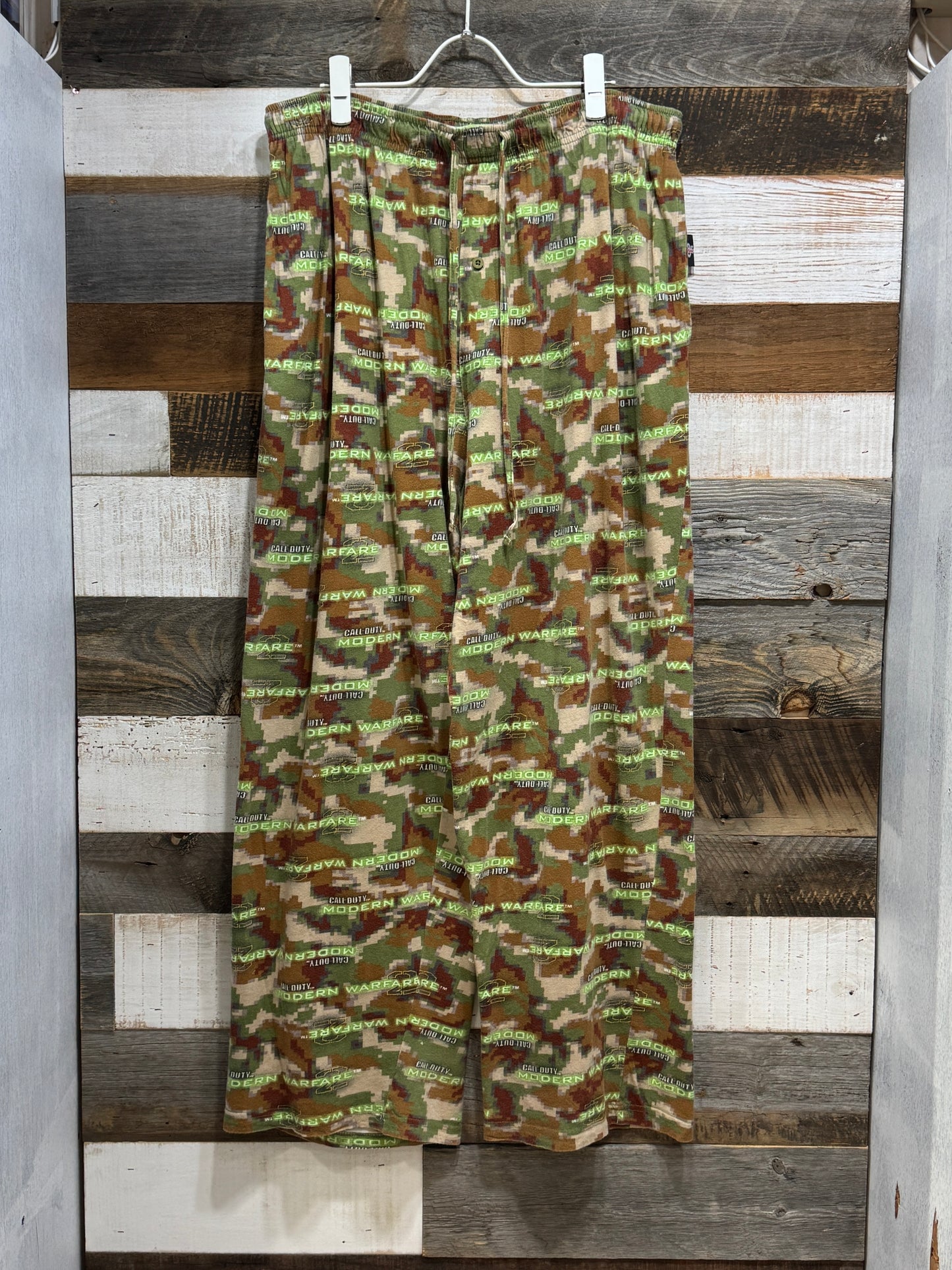 Call of Duty: Modern Warfare 2 EZ Pants