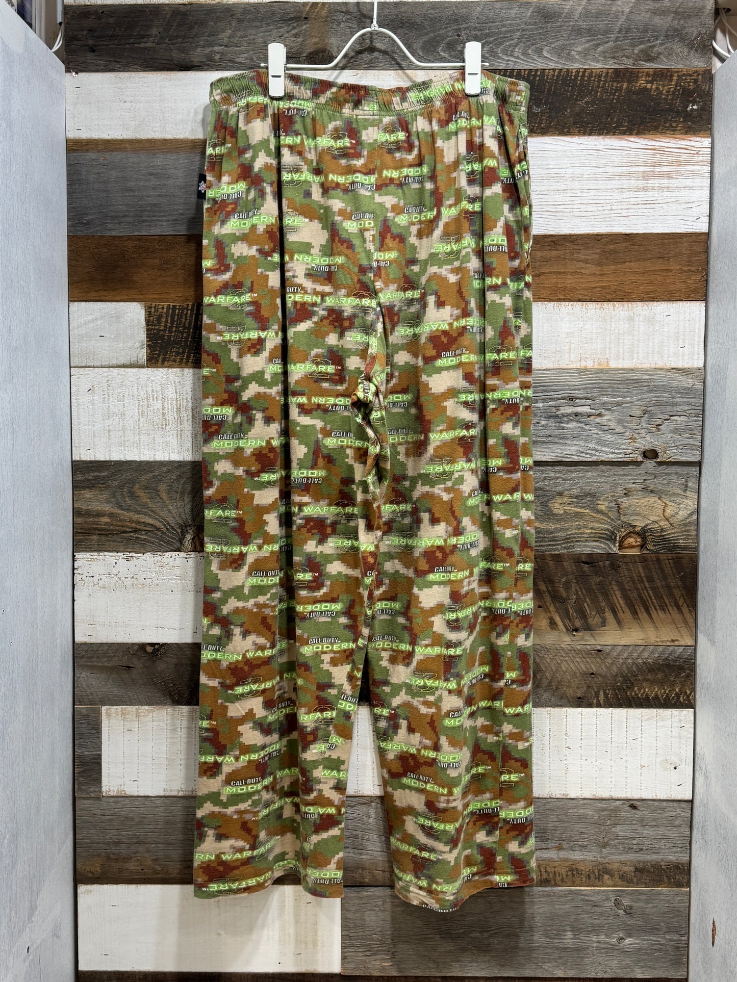 Call of Duty: Modern Warfare 2 EZ Pants