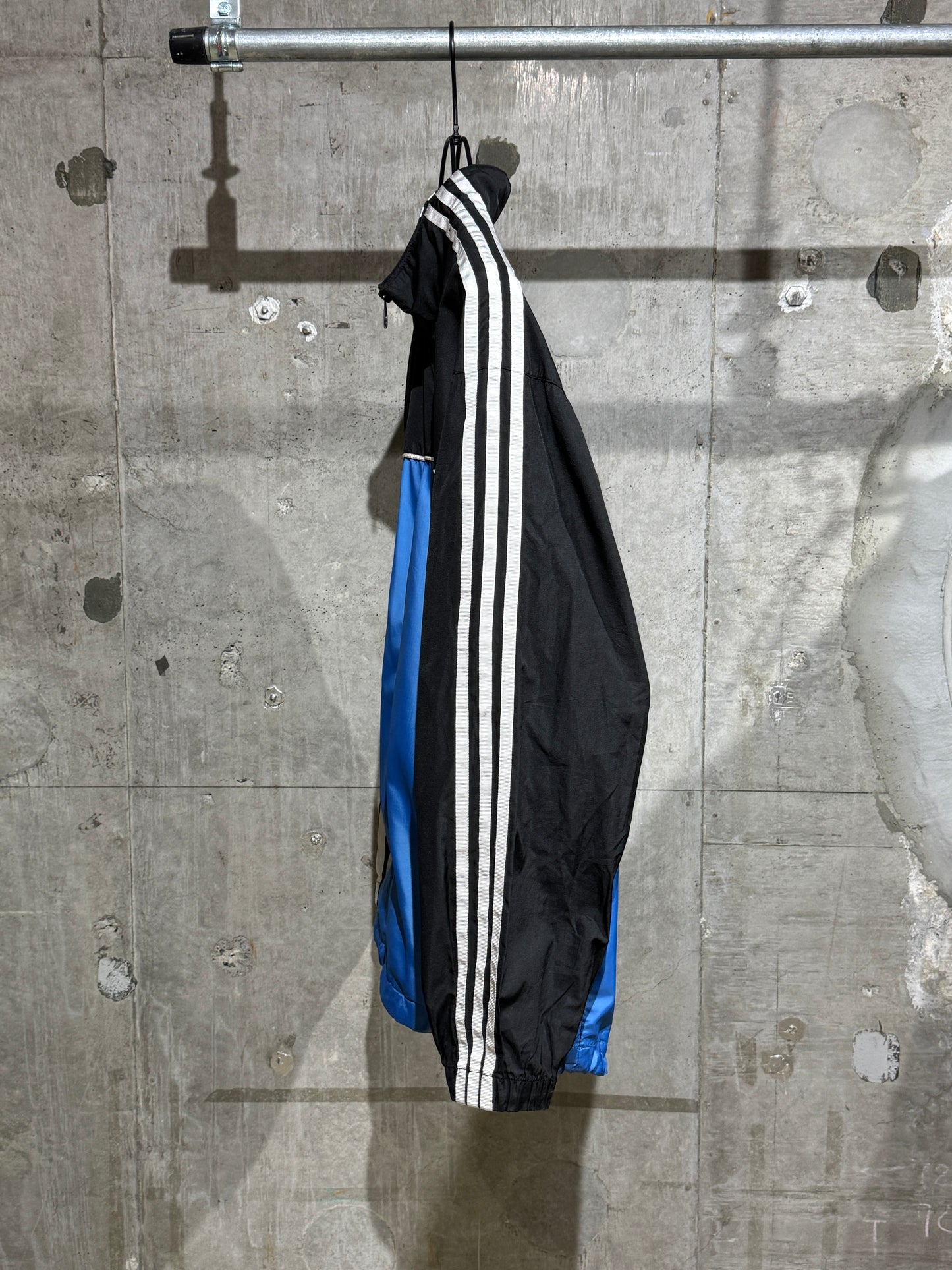 90's Vintage Adidas Lightweight Nylon Jacket