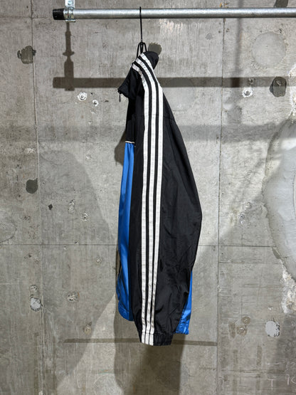 90's Vintage Adidas Lightweight Nylon Jacket