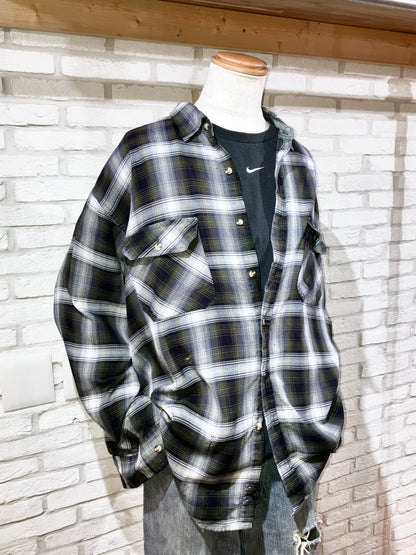 Old Oversized Shadow Check Shirt