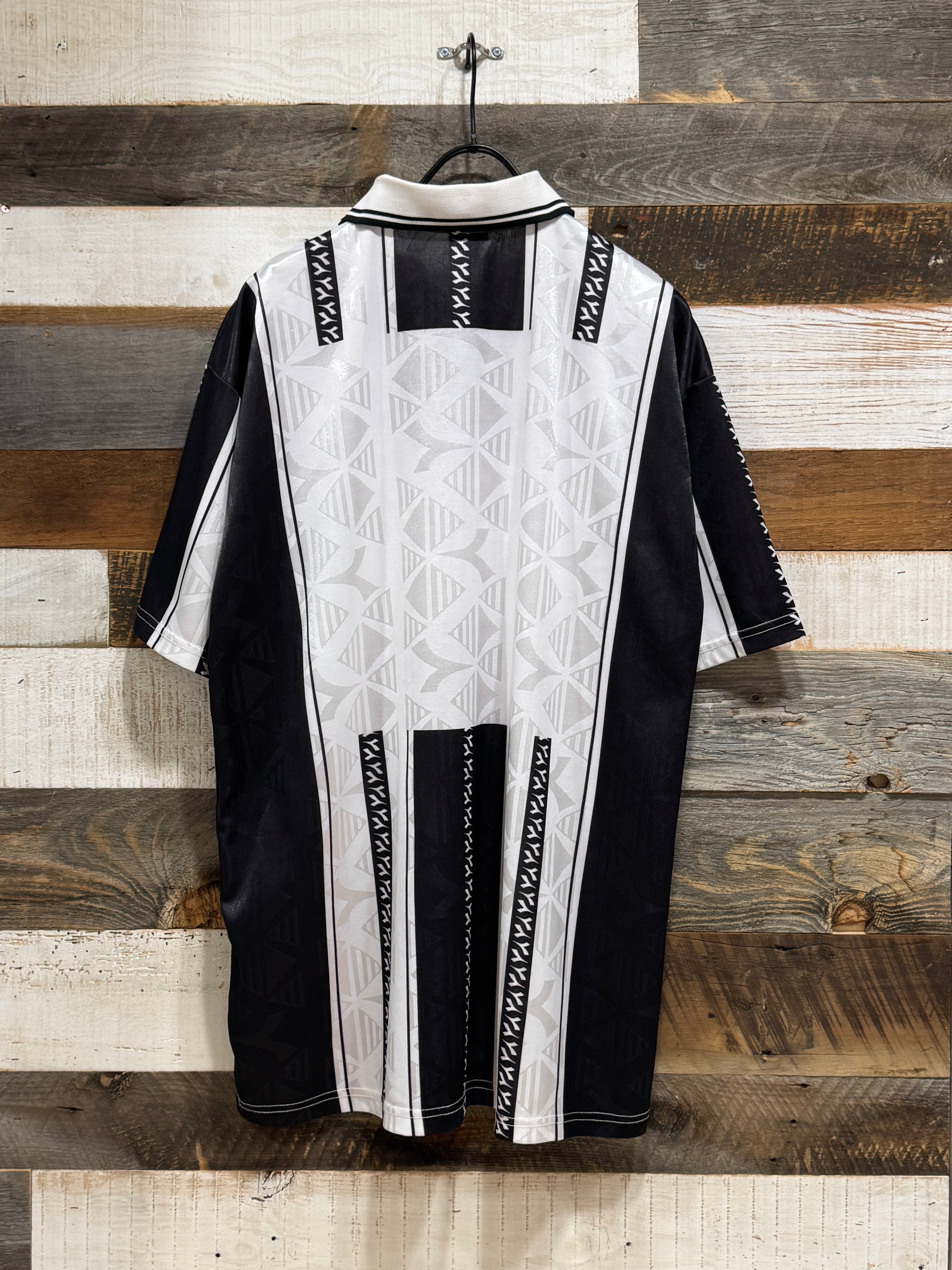 Diadora Soccer Shirt – BUSINESS AS USUAL
