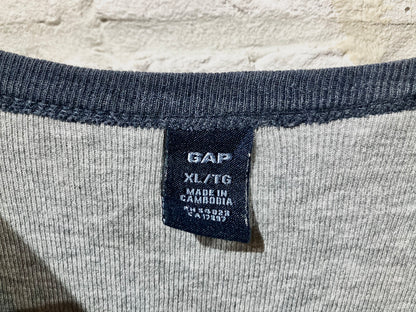 "GAP" Old Design Raglan Tee