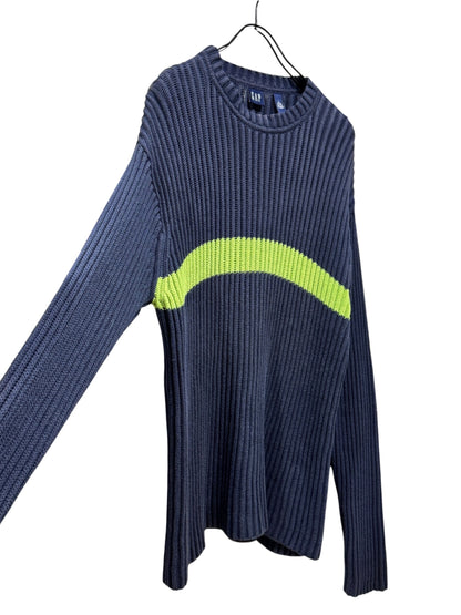 Old GAP Line Sweater