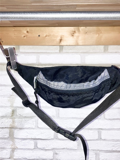 "OUTDOOR PRODUCTS" Old Waist Bag