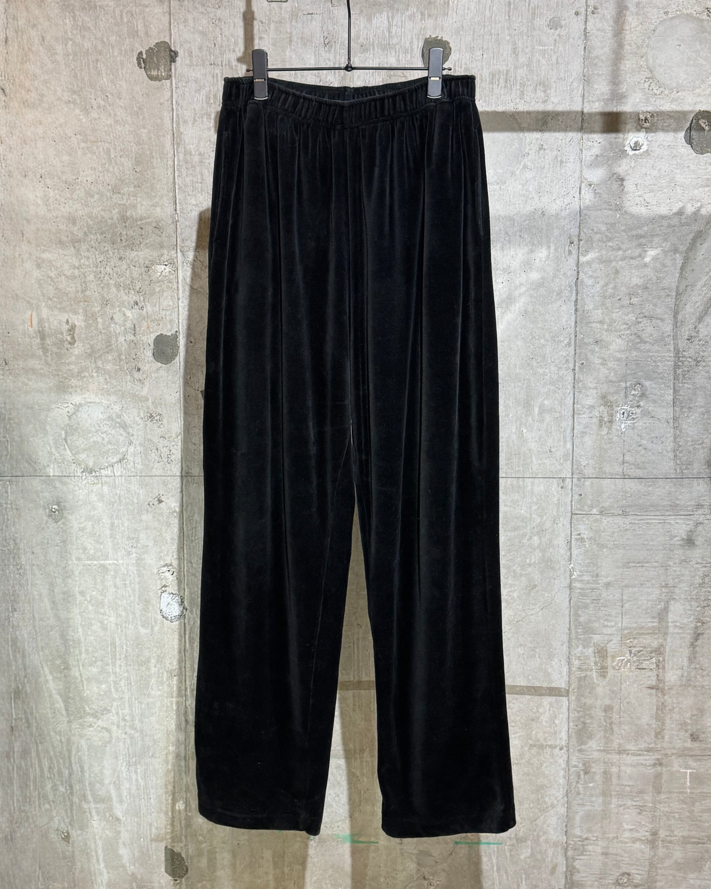 Old Velour Comfort Pants