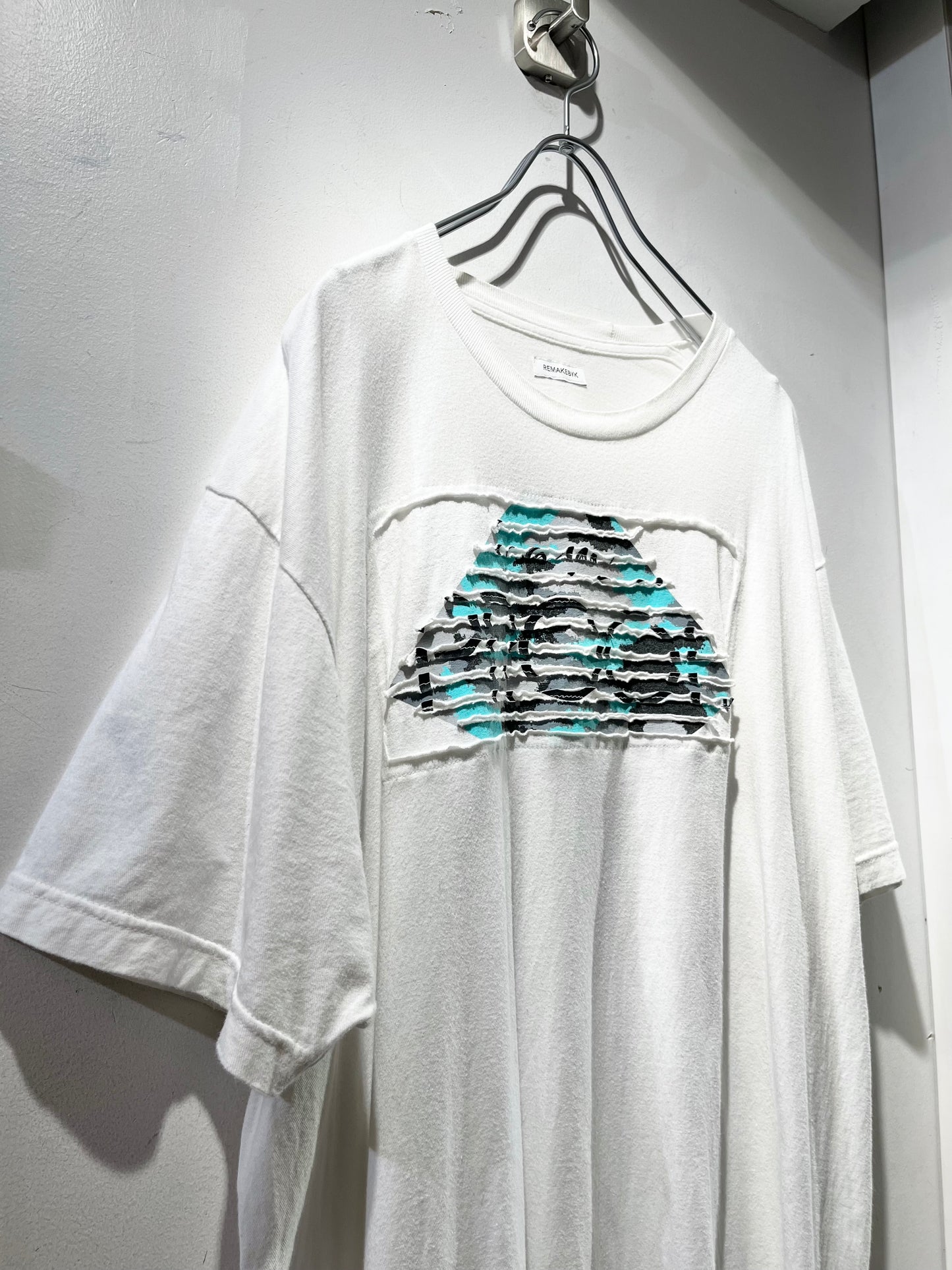 REMAKEBYK CUT OUT TEE