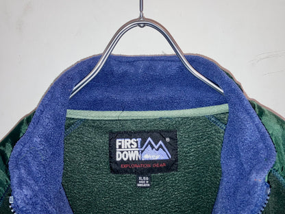 "FIRST DOWN" Old Design Fleece Pollover Tops