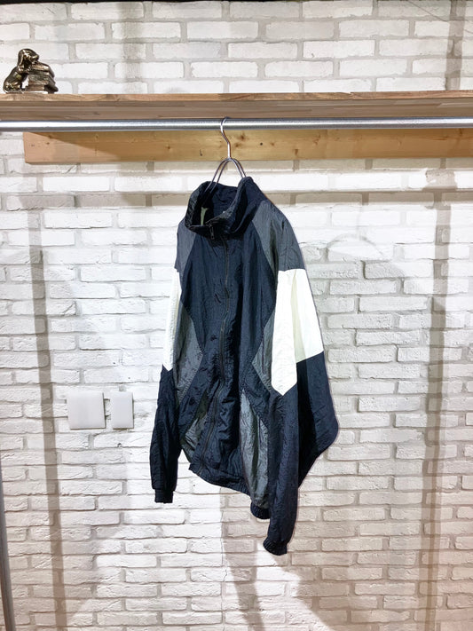 Old Design Nylon JKT