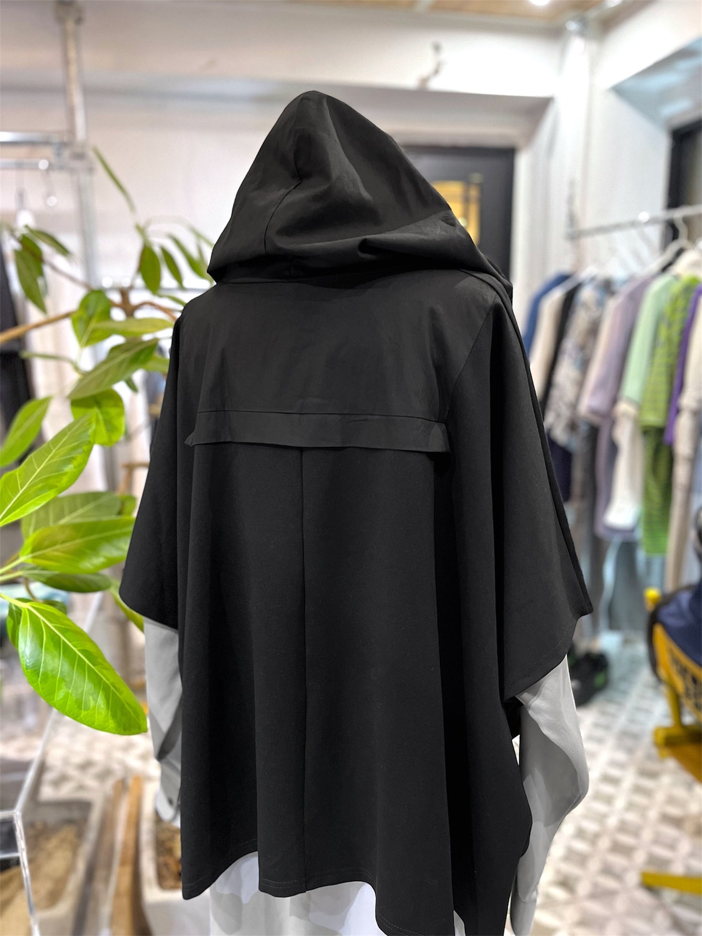 Design poncho pullover shirt