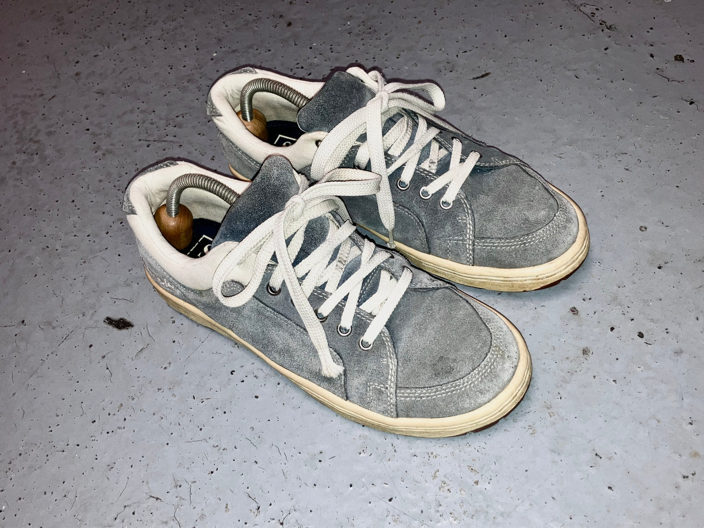 "Simple" 00s Design Fat Sneaker