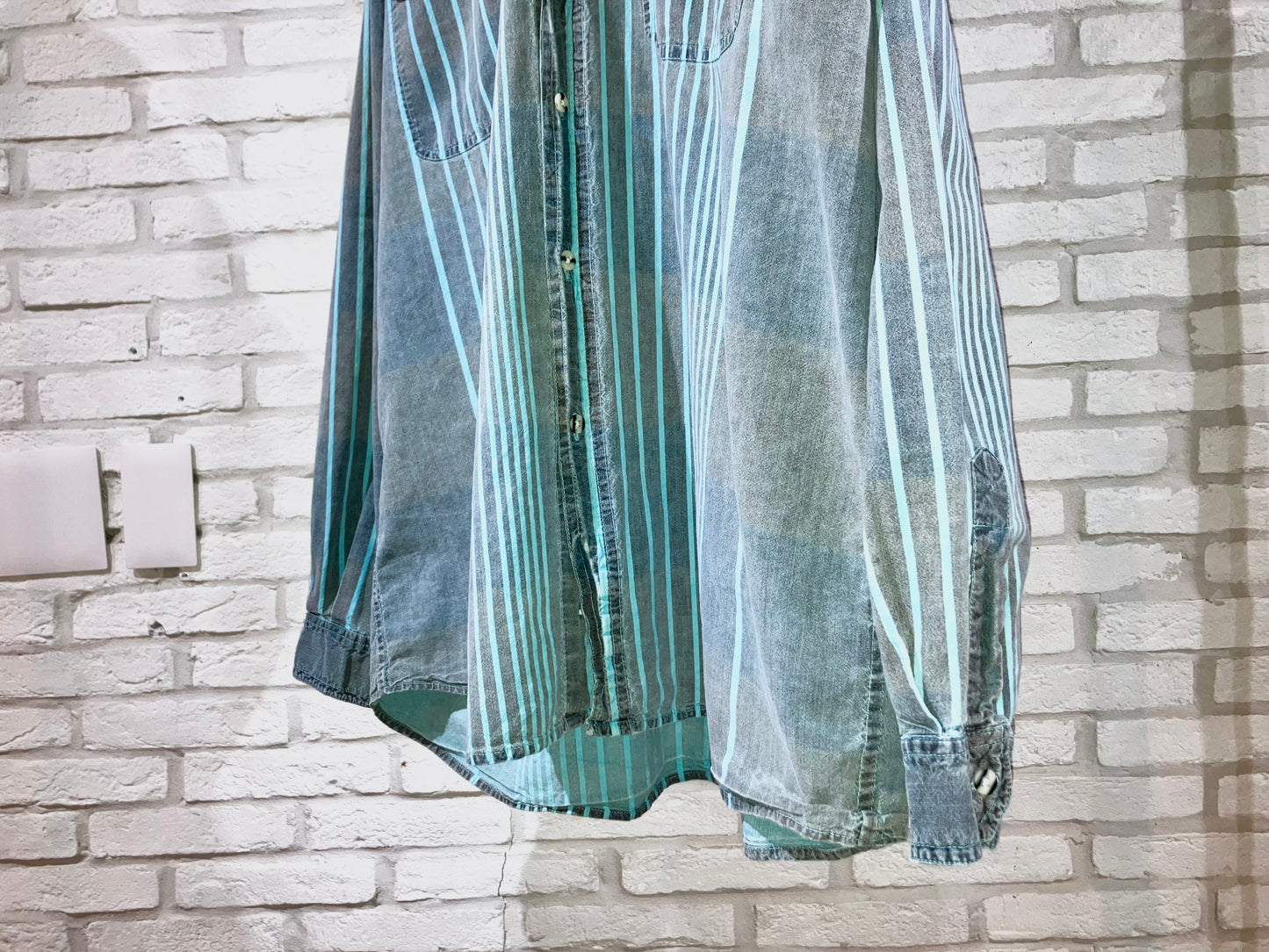 "SASSON" Old Design Stripe Shirt