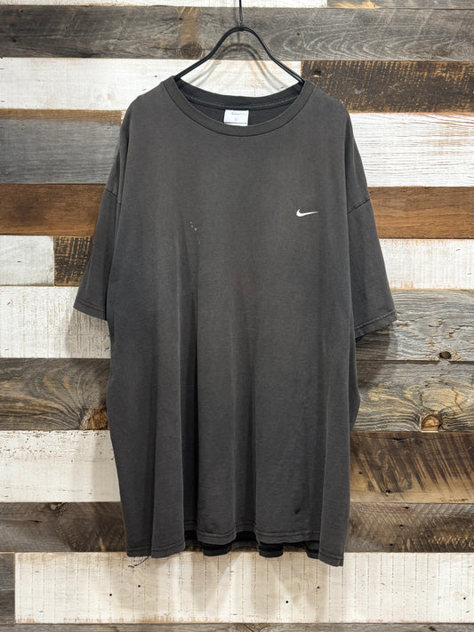 00s Nike Charcoal Faded Tee