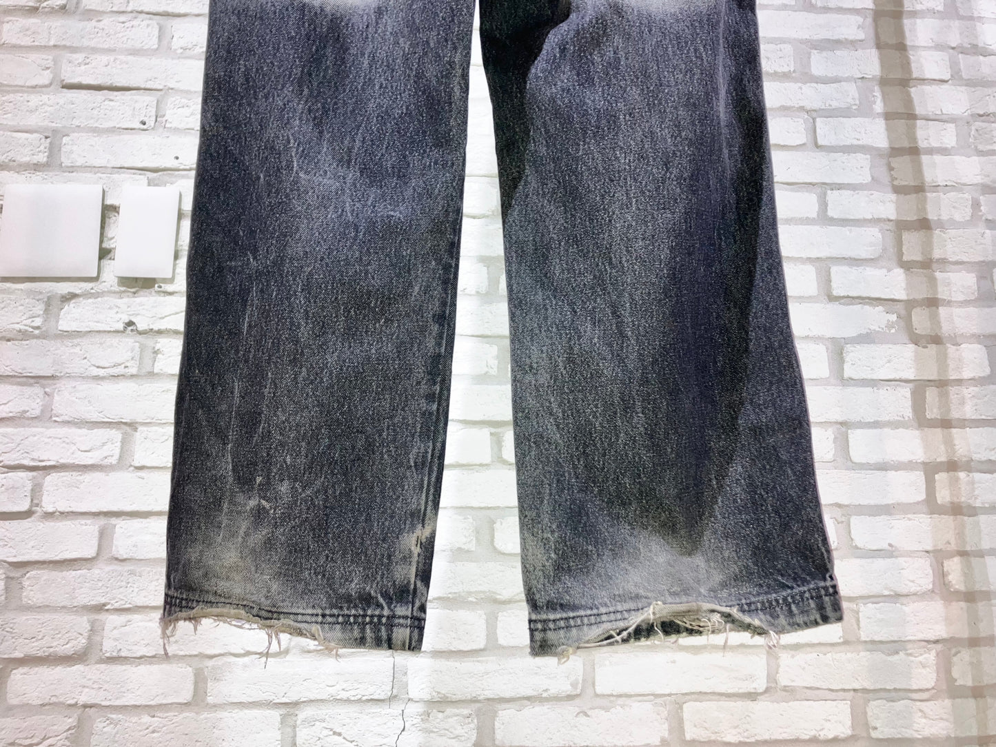 Old Distressed Wide Denim Pants