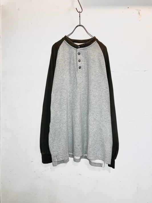 "Cabela's" 00s Design 2 Layered Tops
