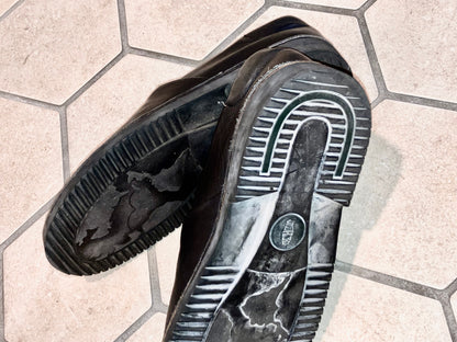 Old Design Leather Shoes