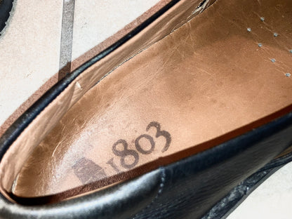 Old Design Leather Shoes