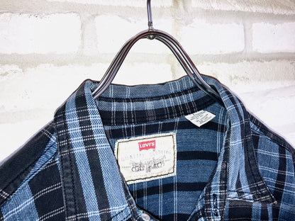 "Levi's" Old Check Shirt