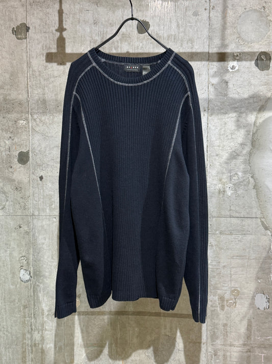 00s Axess Stitch Design Sweater