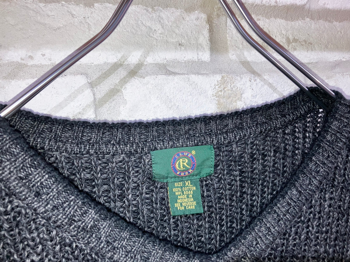 Old Vneck Cotton Knit