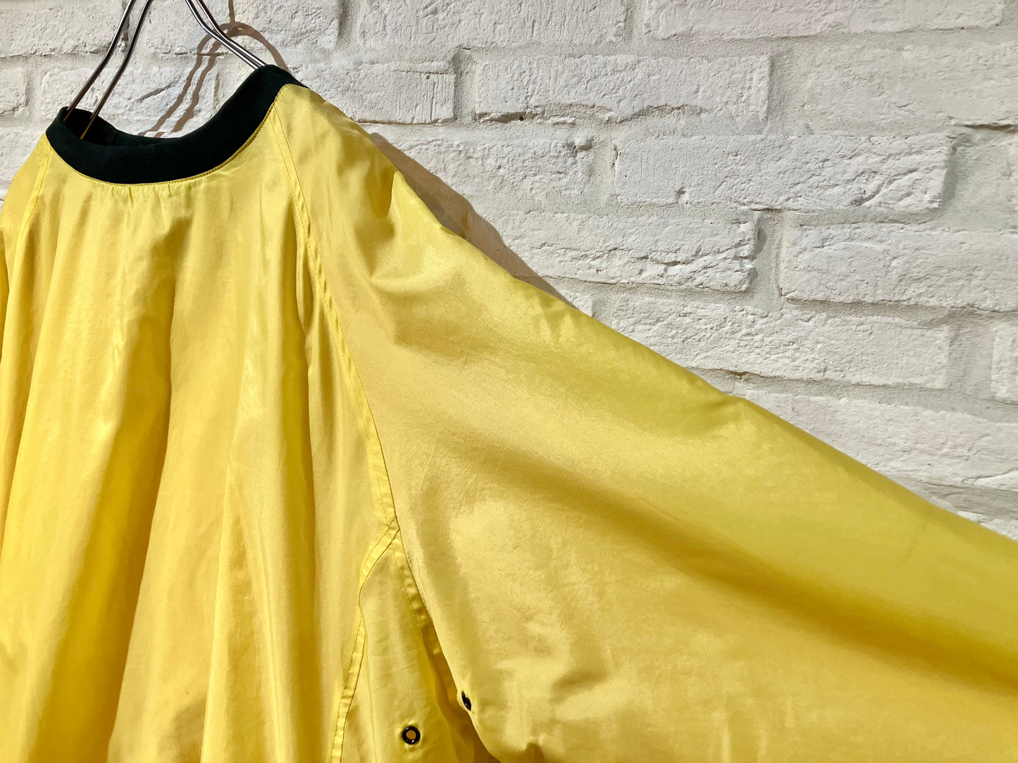 Old Oversized Nylon Design Pollover Tops